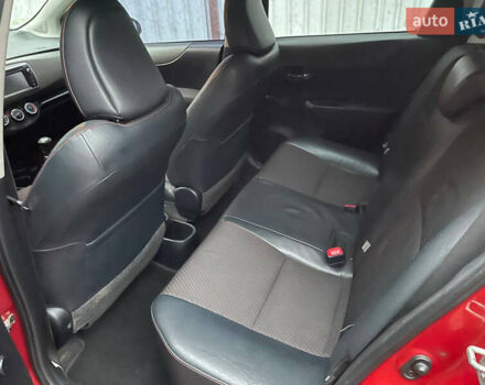 Красный Тойота Ярис, объемом двигателя 1.4 л и пробегом 232 тыс. км за 6500 $, фото 8 на Automoto.ua