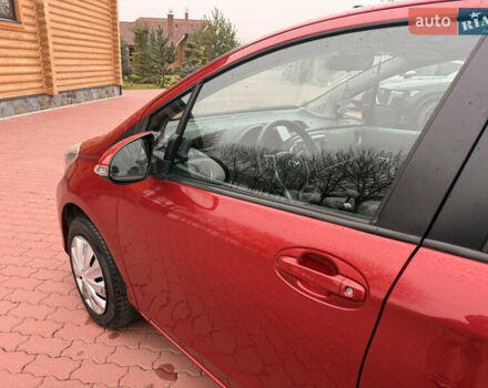 Красный Тойота Ярис, объемом двигателя 1.33 л и пробегом 140 тыс. км за 6700 $, фото 11 на Automoto.ua