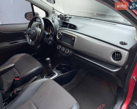 Красный Тойота Ярис, объемом двигателя 1.4 л и пробегом 232 тыс. км за 6500 $, фото 10 на Automoto.ua