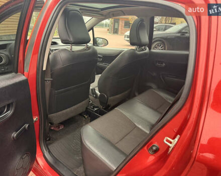 Красный Тойота Ярис, объемом двигателя 1.33 л и пробегом 140 тыс. км за 6700 $, фото 14 на Automoto.ua