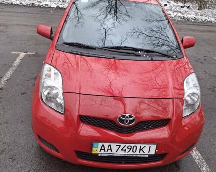 Червоний Тойота Яріс, об'ємом двигуна 1.33 л та пробігом 84 тис. км за 7800 $, фото 8 на Automoto.ua