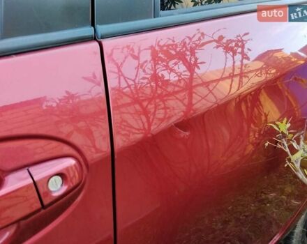 Красный Тойота Ярис, объемом двигателя 1.3 л и пробегом 177 тыс. км за 7600 $, фото 17 на Automoto.ua