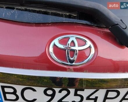 Красный Тойота Ярис, объемом двигателя 1.3 л и пробегом 177 тыс. км за 7600 $, фото 13 на Automoto.ua
