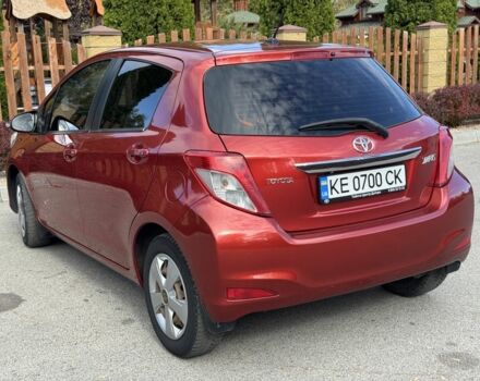 Червоний Тойота Яріс, об'ємом двигуна 1.3 л та пробігом 130 тис. км за 8950 $, фото 4 на Automoto.ua