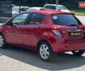Червоний Тойота Яріс, об'ємом двигуна 1.33 л та пробігом 269 тис. км за 7900 $, фото 3 на Automoto.ua