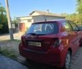 Красный Тойота Ярис, объемом двигателя 1 л и пробегом 108 тыс. км за 9879 $, фото 5 на Automoto.ua