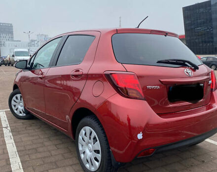 Червоний Тойота Яріс, об'ємом двигуна 1.33 л та пробігом 115 тис. км за 11700 $, фото 3 на Automoto.ua