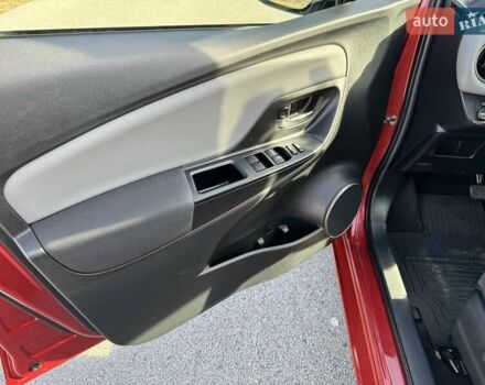 Червоний Тойота Яріс, об'ємом двигуна 1.33 л та пробігом 114 тис. км за 11200 $, фото 7 на Automoto.ua