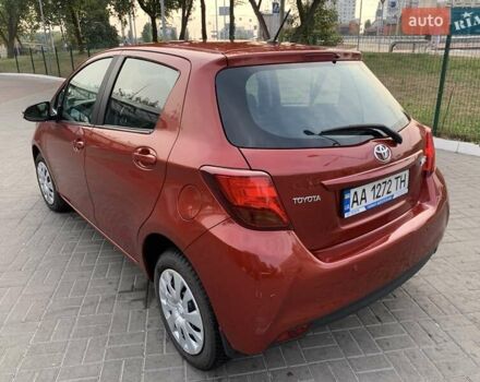 Красный Тойота Ярис, объемом двигателя 1.33 л и пробегом 78 тыс. км за 11600 $, фото 2 на Automoto.ua