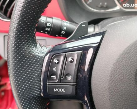 Червоний Тойота Яріс, об'ємом двигуна 1.3 л та пробігом 88 тис. км за 10440 $, фото 22 на Automoto.ua