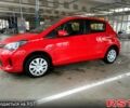Червоний Тойота Яріс, об'ємом двигуна 1.3 л та пробігом 35 тис. км за 12300 $, фото 1 на Automoto.ua