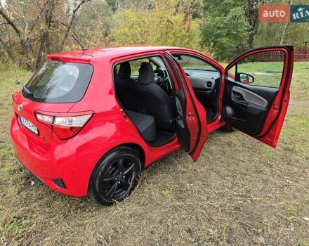 Тойота Ярис 2018 в Харькове на Automoto.ua Красный Тойота Ярис, объемом двигателя 1 л и пробегом 21 тыс. км за 10500 $, фото 53 на Automoto.ua