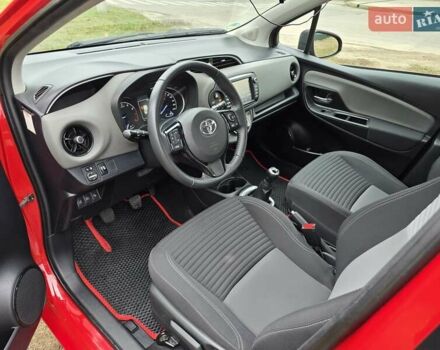 Тойота Ярис 2018 в Харькове на Automoto.ua Красный Тойота Ярис, объемом двигателя 1 л и пробегом 21 тыс. км за 10500 $, фото 41 на Automoto.ua