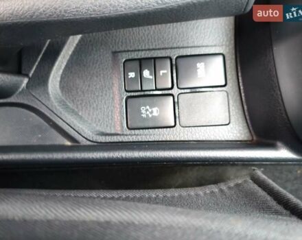 Красный Тойота Ярис, объемом двигателя 1.5 л и пробегом 63 тыс. км за 14350 $, фото 42 на Automoto.ua