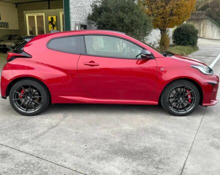 Красный Тойота Ярис, объемом двигателя 1.6 л и пробегом 18 тыс. км за 6500 $, фото 7 на Automoto.ua