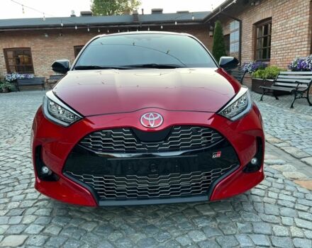 Тойота Яріс 2023 у Ужгороді на Automoto.ua Червоний Тойота Яріс, об'ємом двигуна 1.5 л та пробігом 30 тис. км за 11000 $, фото 1 на Automoto.ua