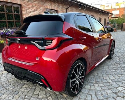 Тойота Яріс 2023 у Ужгороді на Automoto.ua Червоний Тойота Яріс, об'ємом двигуна 1.5 л та пробігом 30 тис. км за 11000 $, фото 4 на Automoto.ua