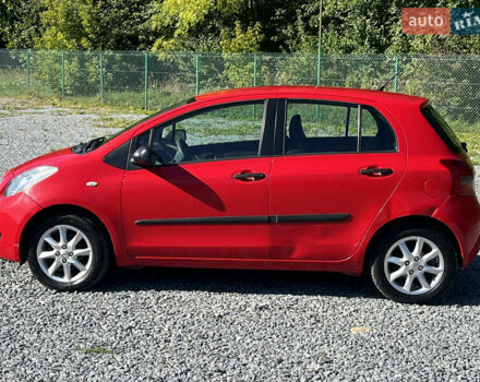 Тойота Ярис 2007 в Львове на Automoto.ua Красный Тойота Ярис, объемом двигателя 1.3 л и пробегом 131 тыс. км за 5500 $, фото 2 на Automoto.ua
