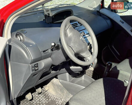 Тойота Ярис 2007 в Львове на Automoto.ua Красный Тойота Ярис, объемом двигателя 1.3 л и пробегом 131 тыс. км за 5500 $, фото 10 на Automoto.ua