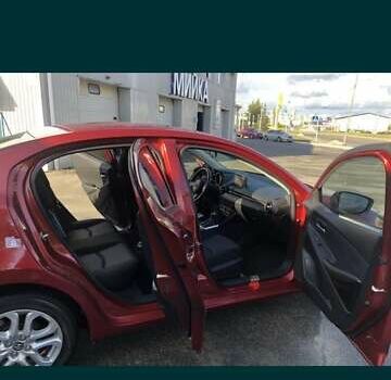 Красный Тойота Ярис, объемом двигателя 1.5 л и пробегом 32 тыс. км за 12500 $, фото 6 на Automoto.ua