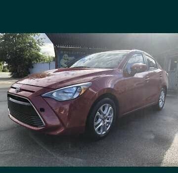 Красный Тойота Ярис, объемом двигателя 1.5 л и пробегом 32 тыс. км за 12500 $, фото 7 на Automoto.ua