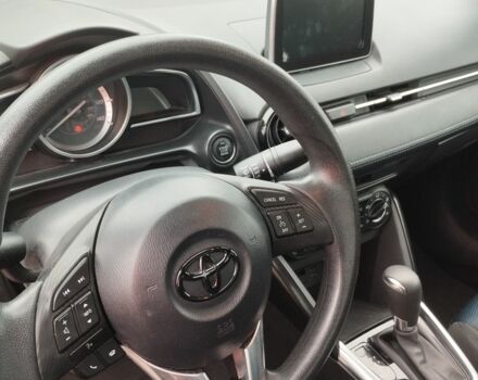 Красный Тойота Ярис, объемом двигателя 1.5 л и пробегом 50 тыс. км за 13250 $, фото 4 на Automoto.ua