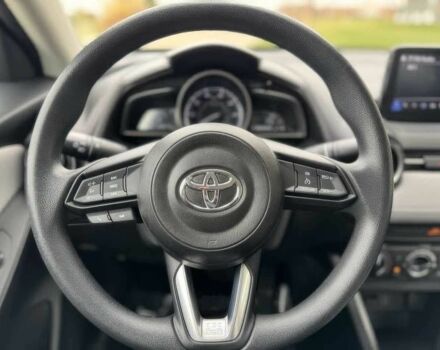 Красный Тойота Ярис, объемом двигателя 1.5 л и пробегом 35 тыс. км за 5800 $, фото 4 на Automoto.ua