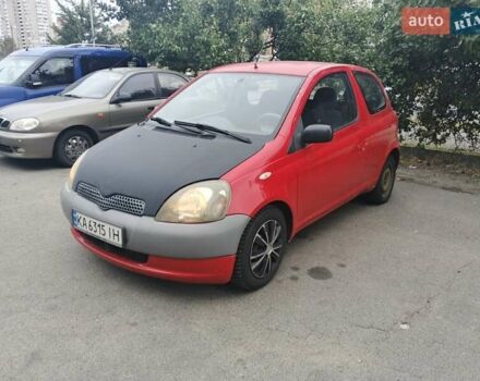 Красный Тойота Ярис, объемом двигателя 1 л и пробегом 260 тыс. км за 2750 $, фото 1 на Automoto.ua