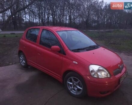 Червоний Тойота Яріс, об'ємом двигуна 1.3 л та пробігом 268 тис. км за 5500 $, фото 1 на Automoto.ua