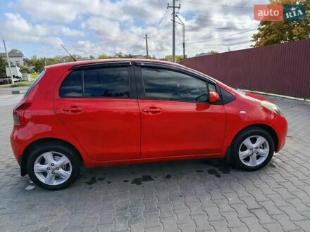 Тойота Ярис 2006 в Одессе на Automoto.ua Красный Тойота Ярис, объемом двигателя 1.3 л и пробегом 152 тыс. км за 6000 $, фото 1 на Automoto.ua