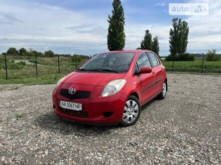 Тойота Яріс 2008 у Черкасах на Automoto.ua Червоний Тойота Яріс, об'ємом двигуна 1.3 л та пробігом 170 тис. км за 5500 $, фото 1 на Automoto.ua