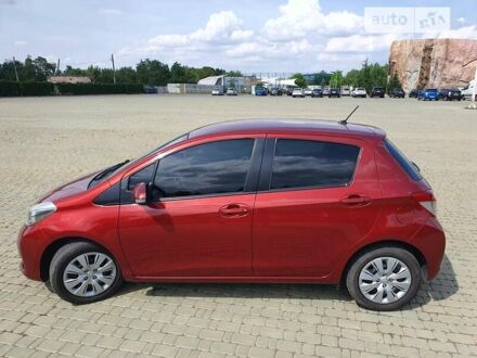 Тойота Ярис 2011 в Одессе на Automoto.ua Красный Тойота Ярис, объемом двигателя 1.3 л и пробегом 115 тыс. км за 10500 $, фото 1 на Automoto.ua
