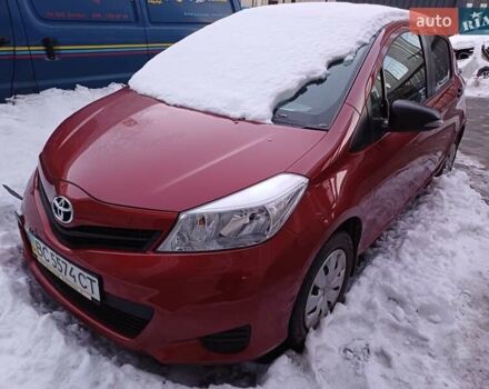 Красный Тойота Ярис, объемом двигателя 1 л и пробегом 75 тыс. км за 5300 $, фото 1 на Automoto.ua
