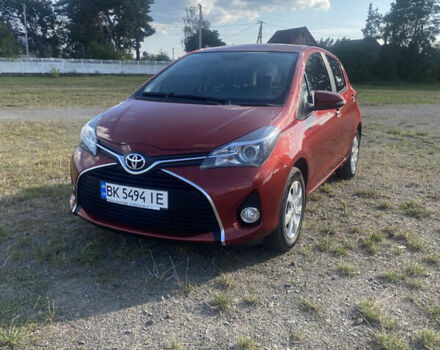 Красный Тойота Ярис, объемом двигателя 1.33 л и пробегом 63 тыс. км за 11500 $, фото 1 на Automoto.ua
