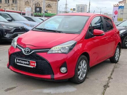Червоний Тойота Яріс, об'ємом двигуна 1.3 л та пробігом 88 тис. км за 10440 $, фото 1 на Automoto.ua