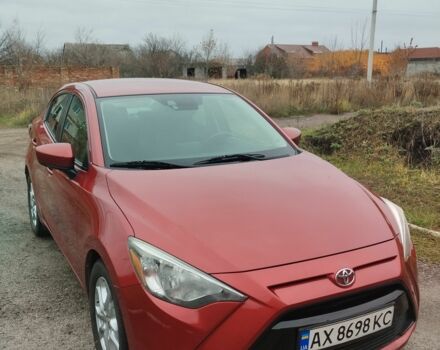 Червоний Тойота Яріс, об'ємом двигуна 1.5 л та пробігом 50 тис. км за 13250 $, фото 1 на Automoto.ua