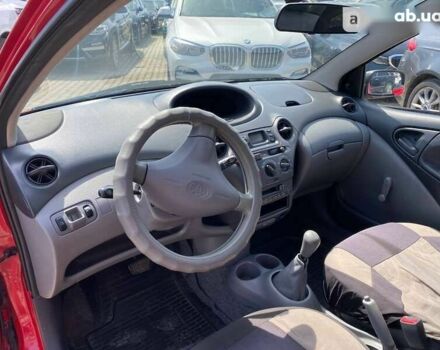 Тойота Яріс, об'ємом двигуна 1 л та пробігом 241 тис. км за 3300 $, фото 8 на Automoto.ua