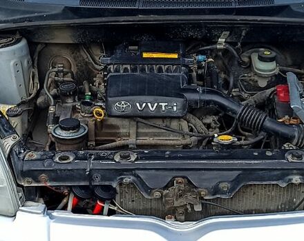Тойота Ярис, объемом двигателя 1 л и пробегом 262 тыс. км за 3650 $, фото 8 на Automoto.ua