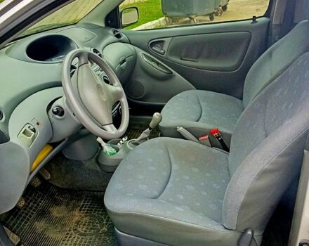 Тойота Ярис, объемом двигателя 1 л и пробегом 0 тыс. км за 1900 $, фото 3 на Automoto.ua
