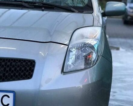 Тойота Ярис, объемом двигателя 1.4 л и пробегом 225 тыс. км за 5800 $, фото 2 на Automoto.ua