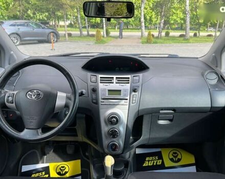 Тойота Ярис, объемом двигателя 1.3 л и пробегом 140 тыс. км за 6000 $, фото 10 на Automoto.ua