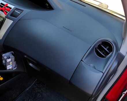 Тойота Яріс 2007 у Южноукраинске на Automoto.ua Тойота Яріс, об'ємом двигуна 1.3 л та пробігом 179 тис. км за 5500 $, фото 7 на Automoto.ua