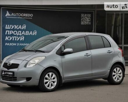 Тойота Ярис, объемом двигателя 1.3 л и пробегом 215 тыс. км за 6000 $, фото 2 на Automoto.ua