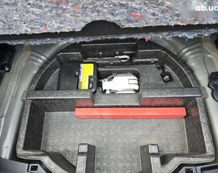 Тойота Яріс, об'ємом двигуна 0 л та пробігом 162 тис. км за 10000 $, фото 23 на Automoto.ua