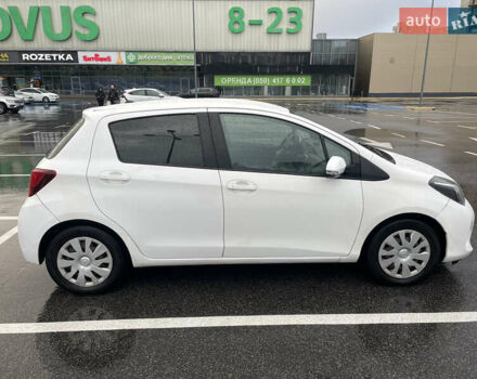 Тойота Яріс 2015 у Києві на Automoto.ua Тойота Яріс, об'ємом двигуна 1.5 л та пробігом 115 тис. км за 11500 $, фото 6 на Automoto.ua