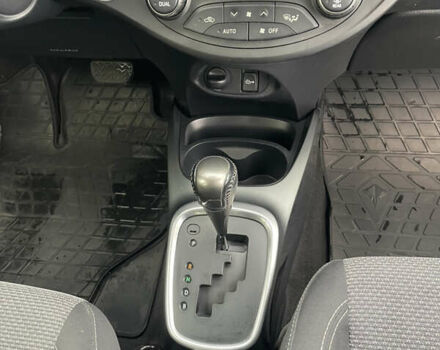 Тойота Яріс 2015 у Києві на Automoto.ua Тойота Яріс, об'ємом двигуна 1.5 л та пробігом 115 тис. км за 11500 $, фото 9 на Automoto.ua