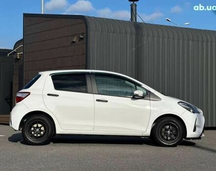 Тойота Яріс, об'ємом двигуна 1 л та пробігом 59 тис. км за 9850 $, фото 4 на Automoto.ua