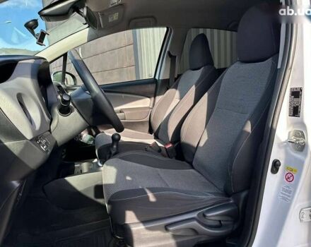 Тойота Яріс, об'ємом двигуна 1 л та пробігом 59 тис. км за 9850 $, фото 22 на Automoto.ua