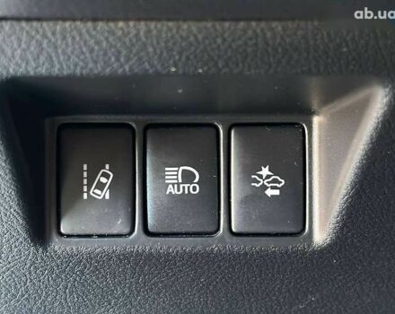 Тойота Яріс, об'ємом двигуна 1 л та пробігом 59 тис. км за 9850 $, фото 24 на Automoto.ua