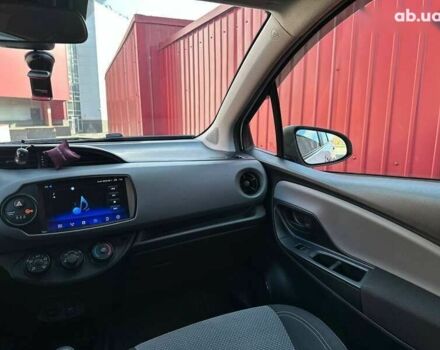 Тойота Яріс, об'ємом двигуна 1 л та пробігом 59 тис. км за 9850 $, фото 13 на Automoto.ua